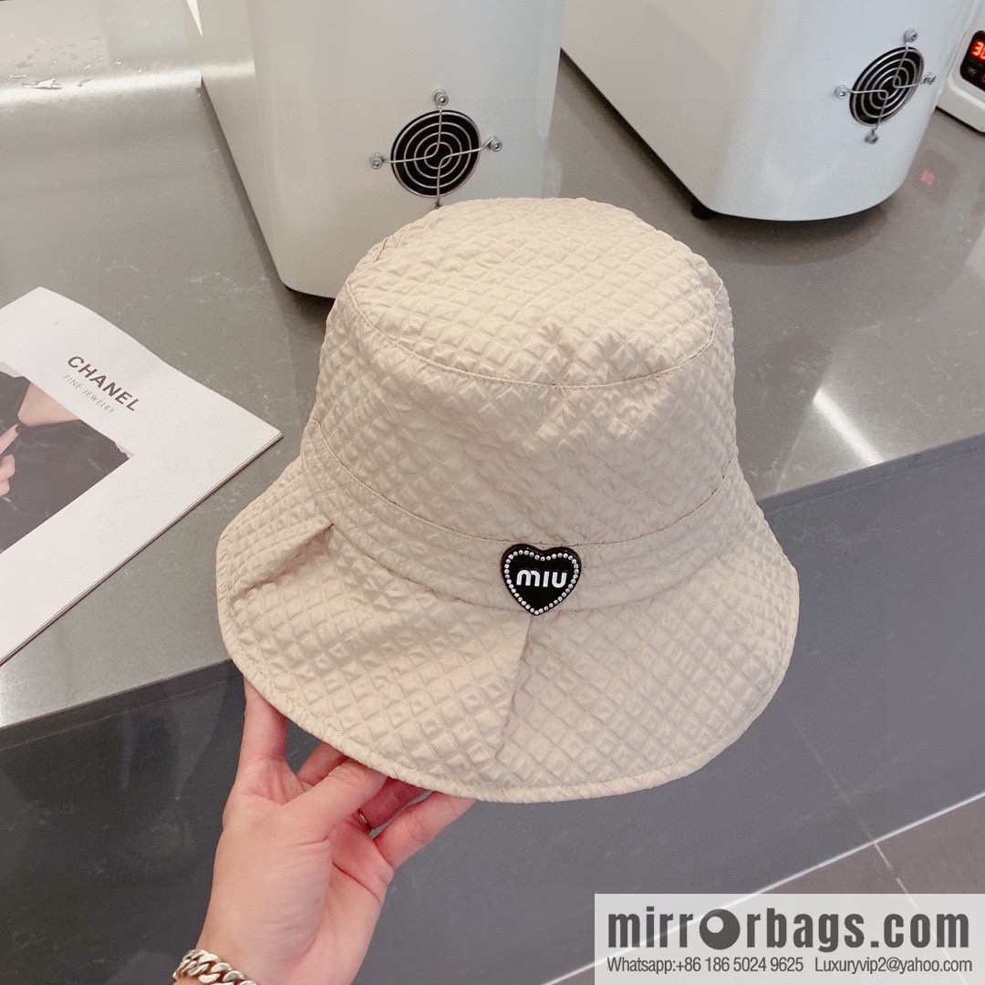 MIUMIU bucket hat