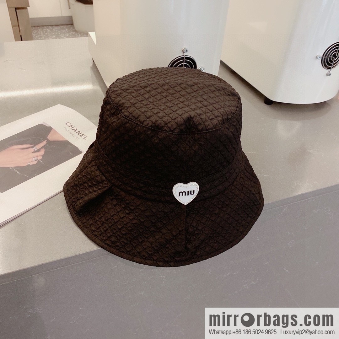 MIUMIU bucket hat