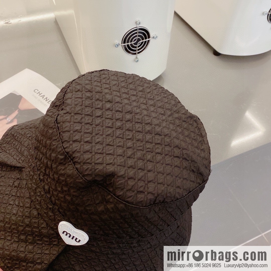 MIUMIU bucket hat