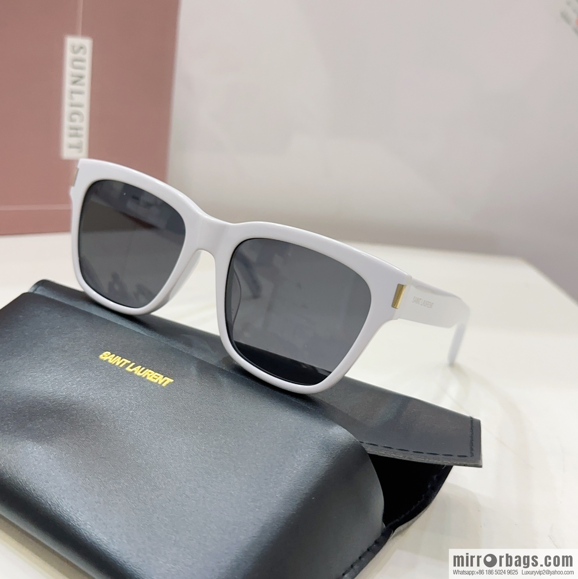 SAINT LAURENT Saint Laurent square unisex sunglasses