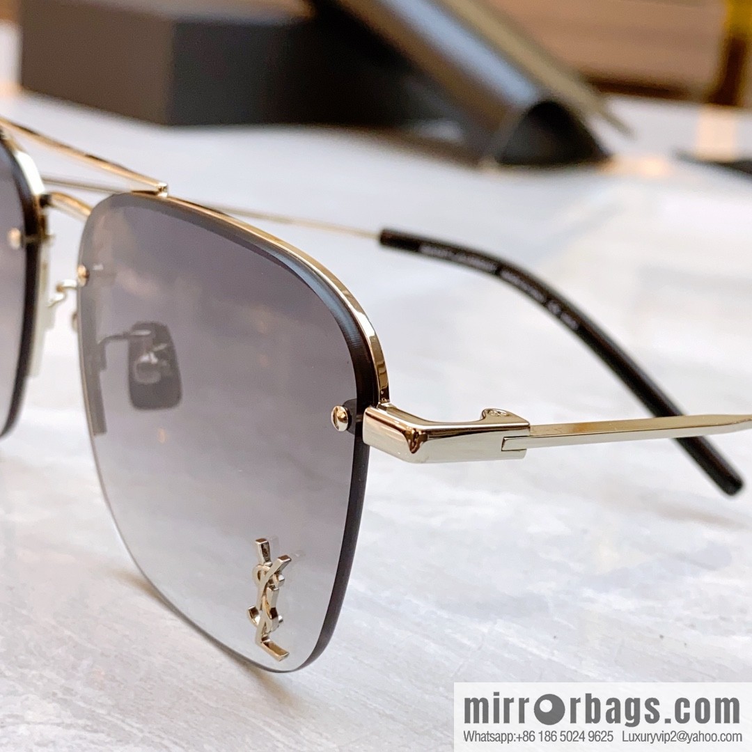 SAINT LAURENT Saint Laurent's new square women's sunglasses