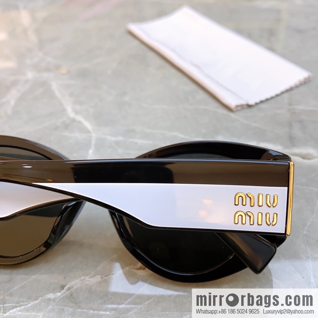 MIUMIU's new women's sunglasses
