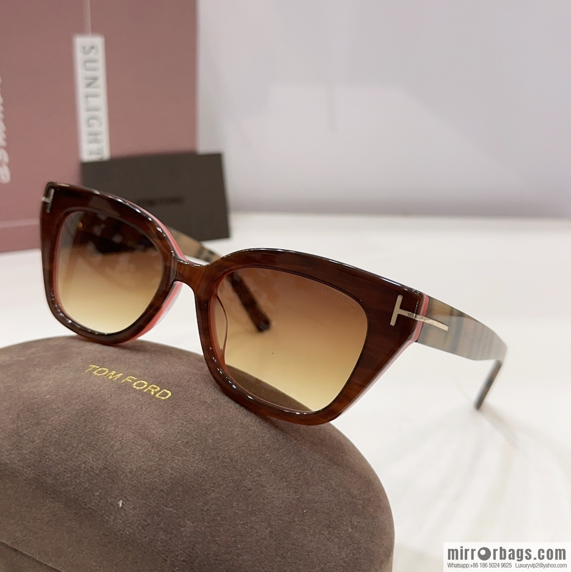 TOM FORD Tom Ford Square Unisex Sunglasses