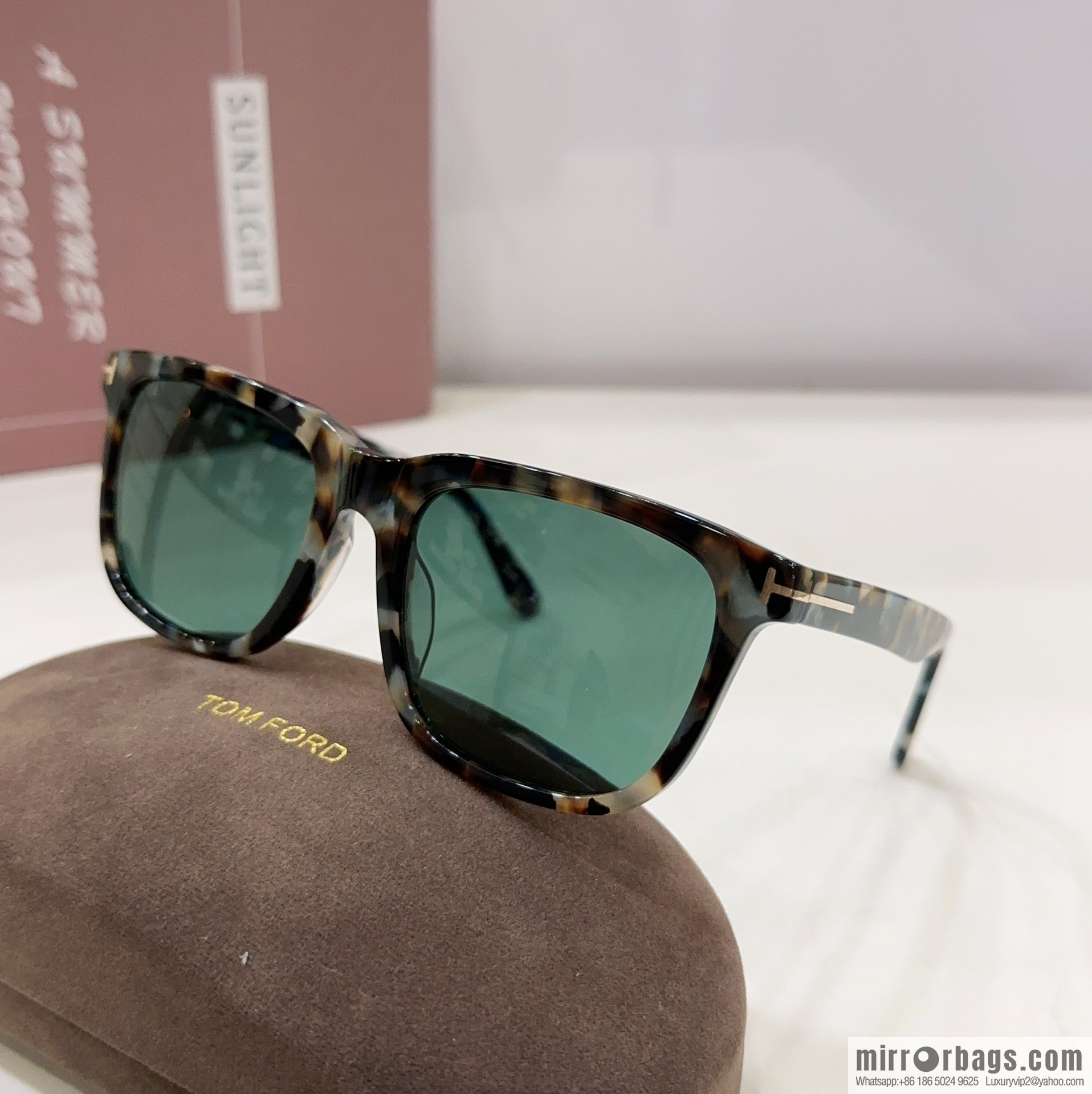 TOM FORD Tom Ford Square Unisex Sunglasses