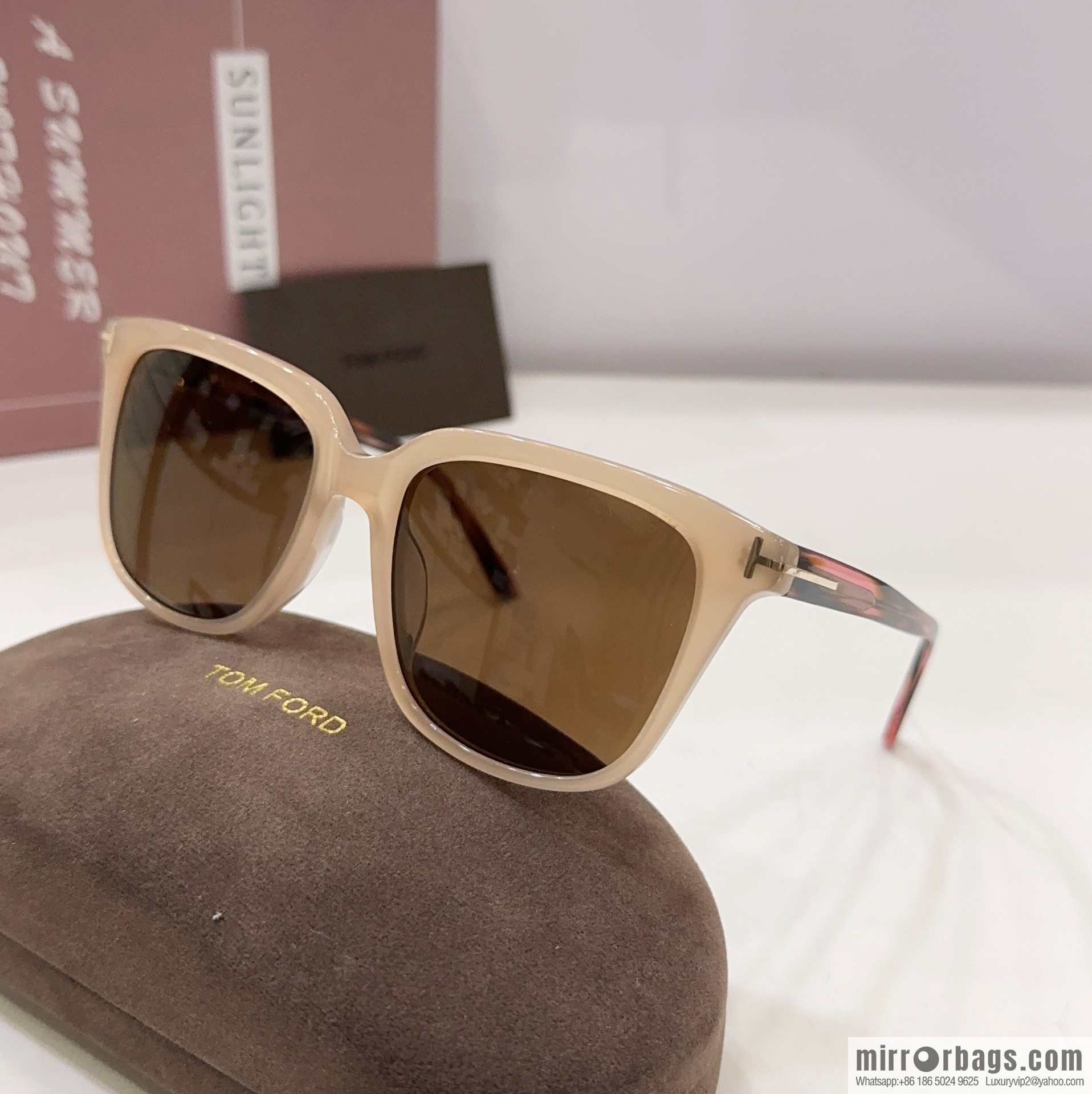 TOM FORD Tom Ford Square Unisex Sunglasses