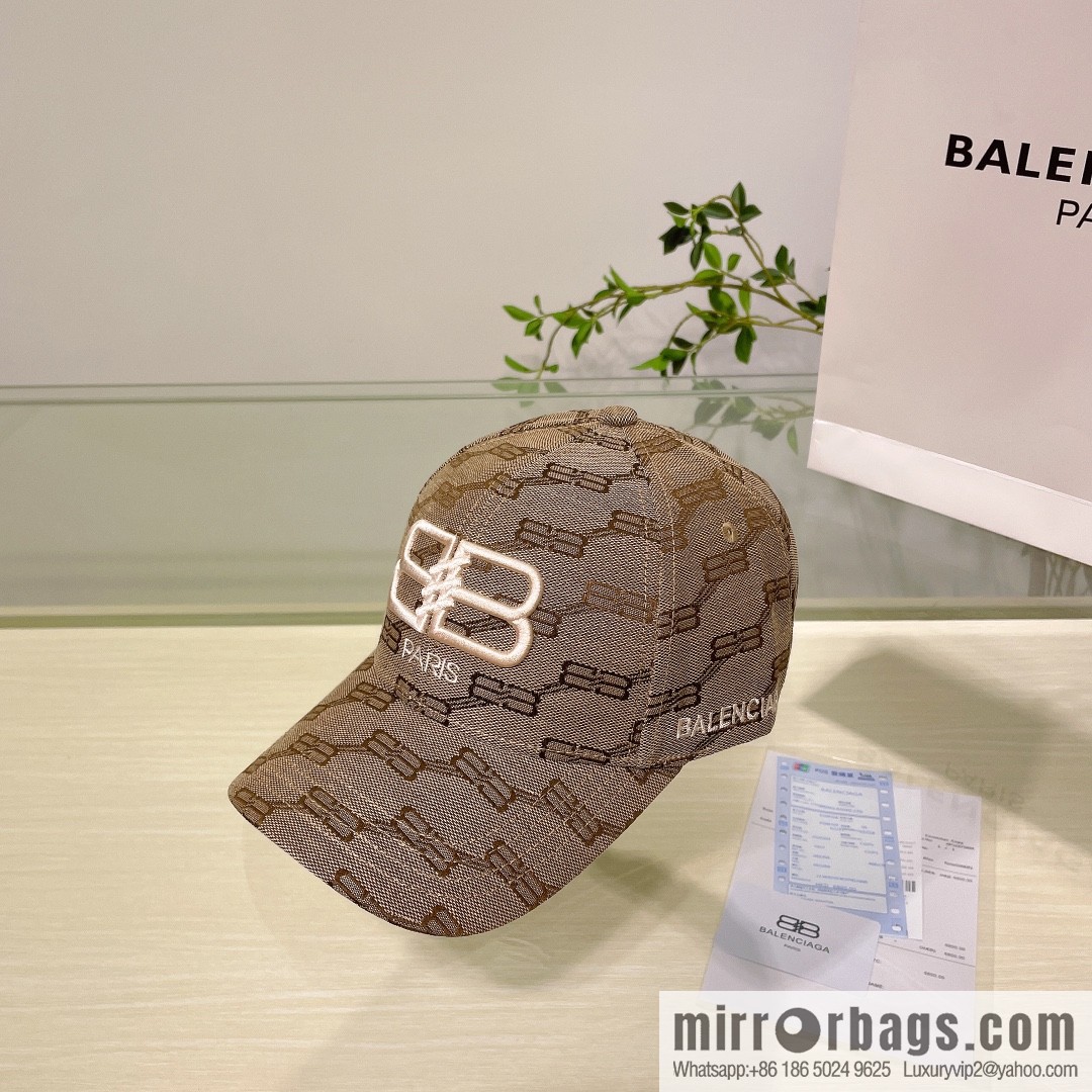 Balenciaga Balenciaga's new couple baseball cap