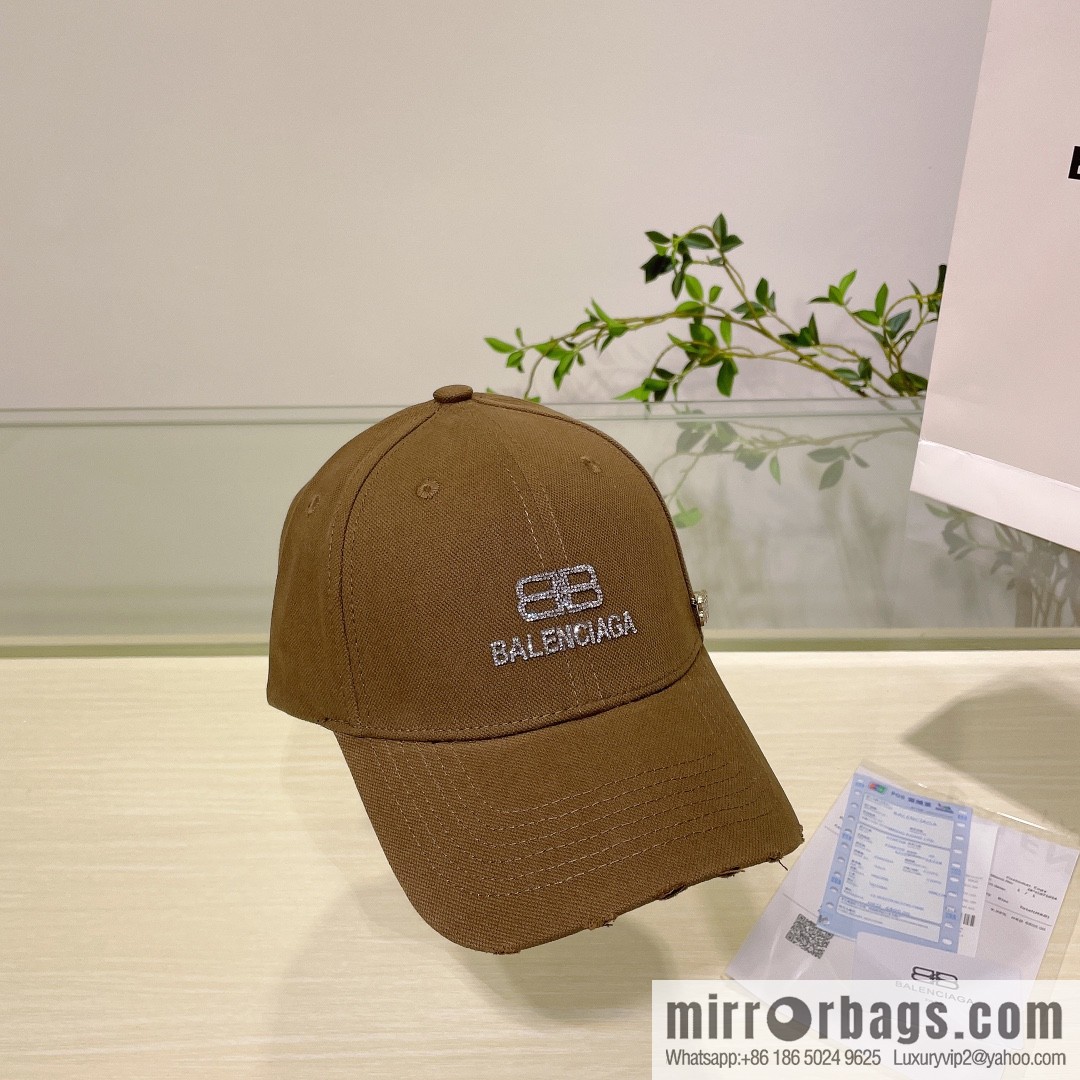 Balenciaga Balenciaga's new couple baseball cap