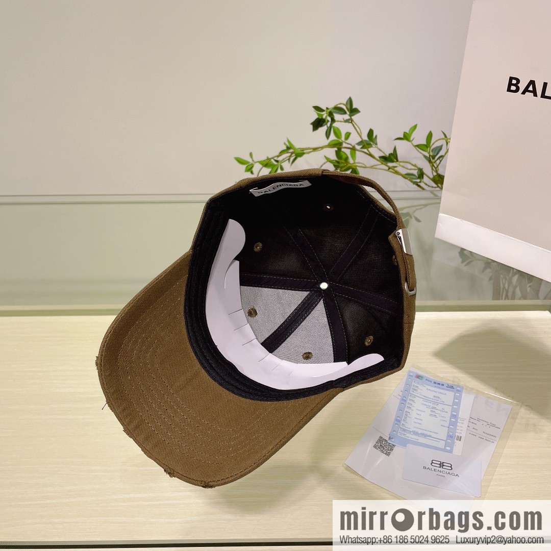 Balenciaga Balenciaga's new couple baseball cap