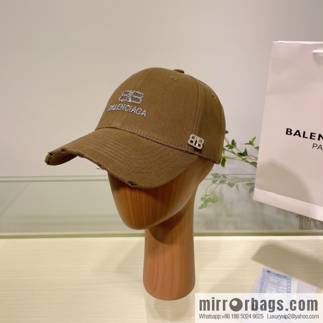 Balenciaga Balenciaga's new couple baseball cap