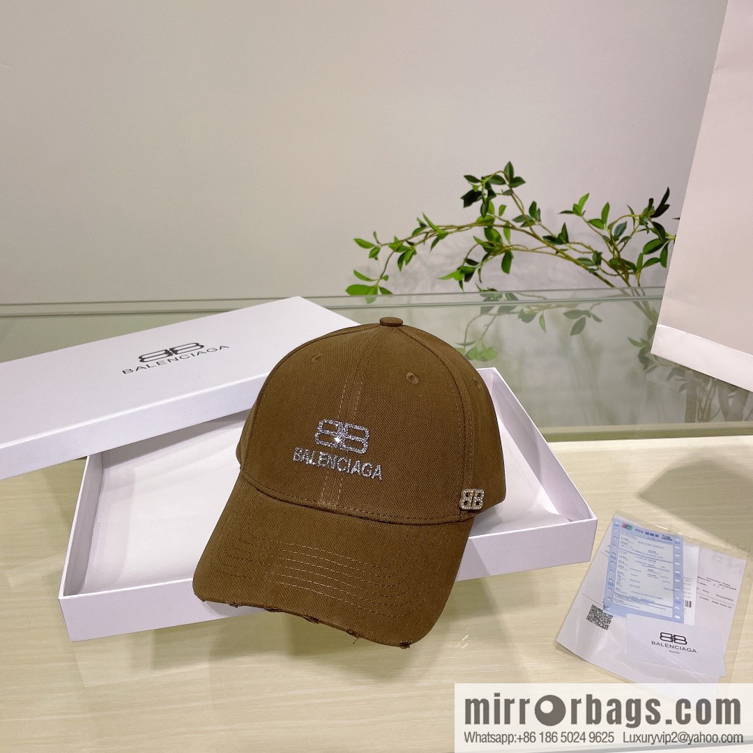 Balenciaga Balenciaga's new couple baseball cap