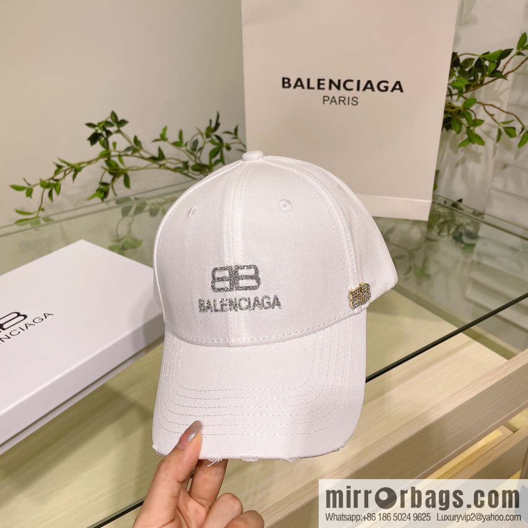 Balenciaga Balenciaga's new couple baseball cap
