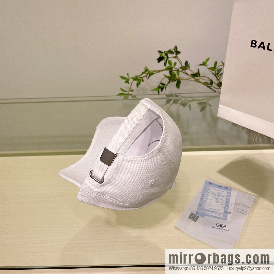 Balenciaga Balenciaga's new couple baseball cap