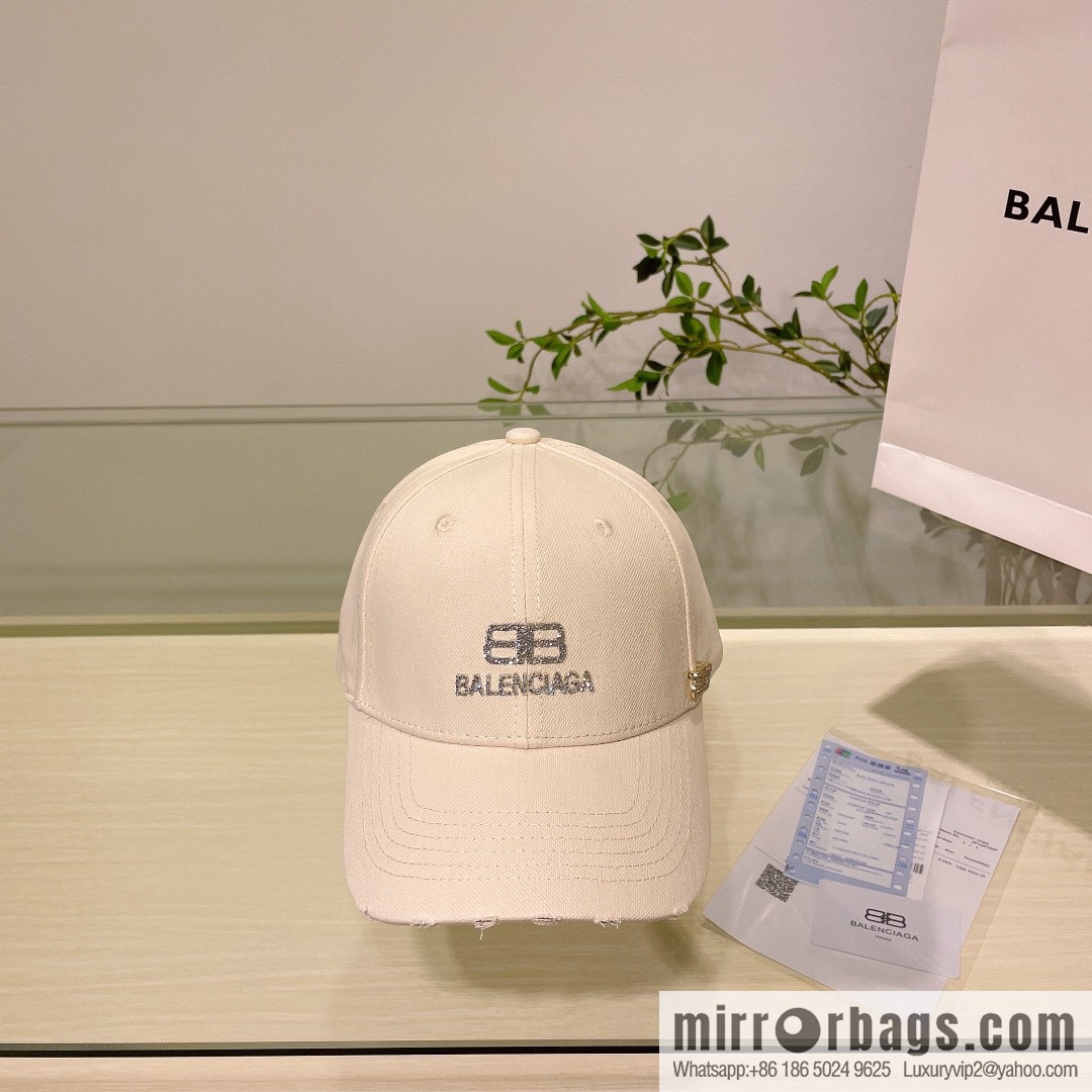 Balenciaga Balenciaga's new couple baseball cap