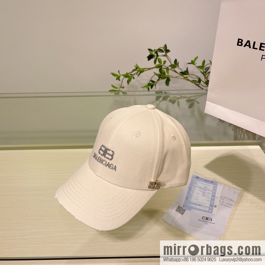 Balenciaga Balenciaga's new couple baseball cap
