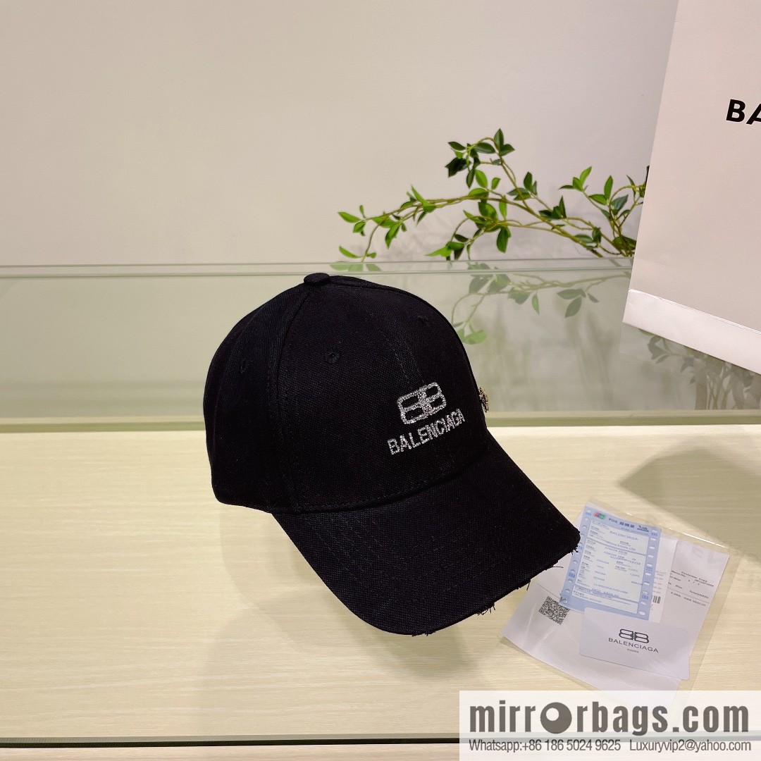 Balenciaga Balenciaga's new couple baseball cap