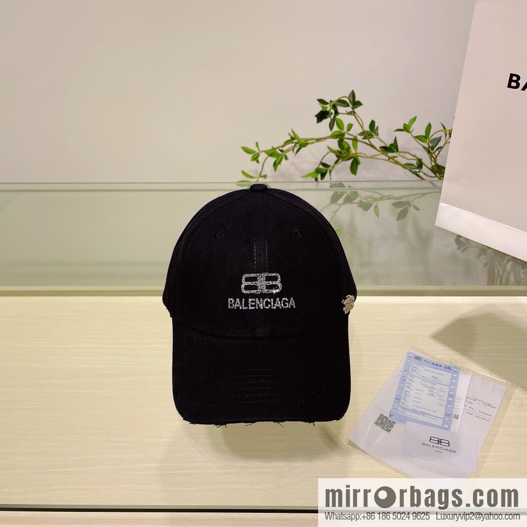 Balenciaga Balenciaga's new couple baseball cap