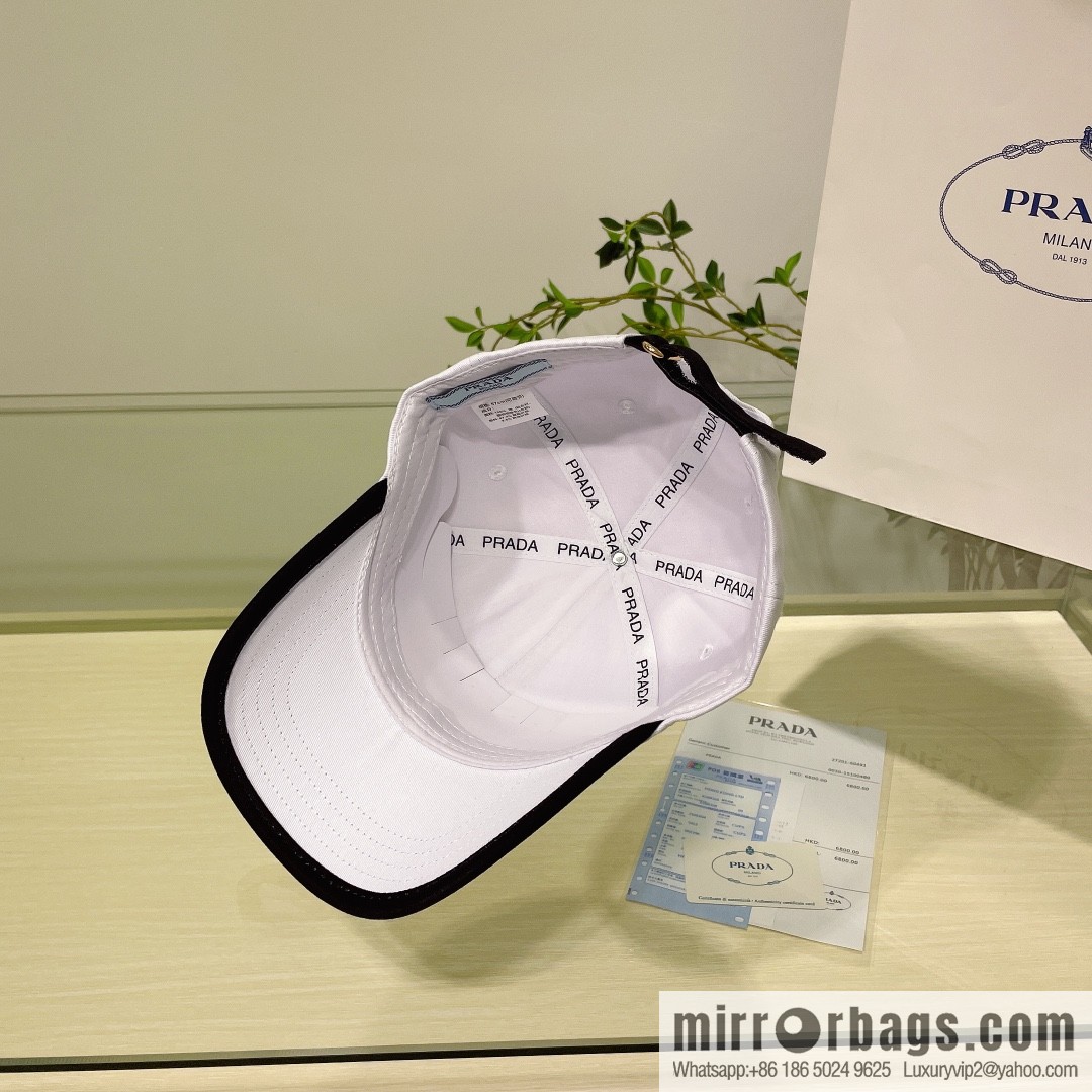 PRADA Prada new embroidered classic triangular label street cotton baseball cap