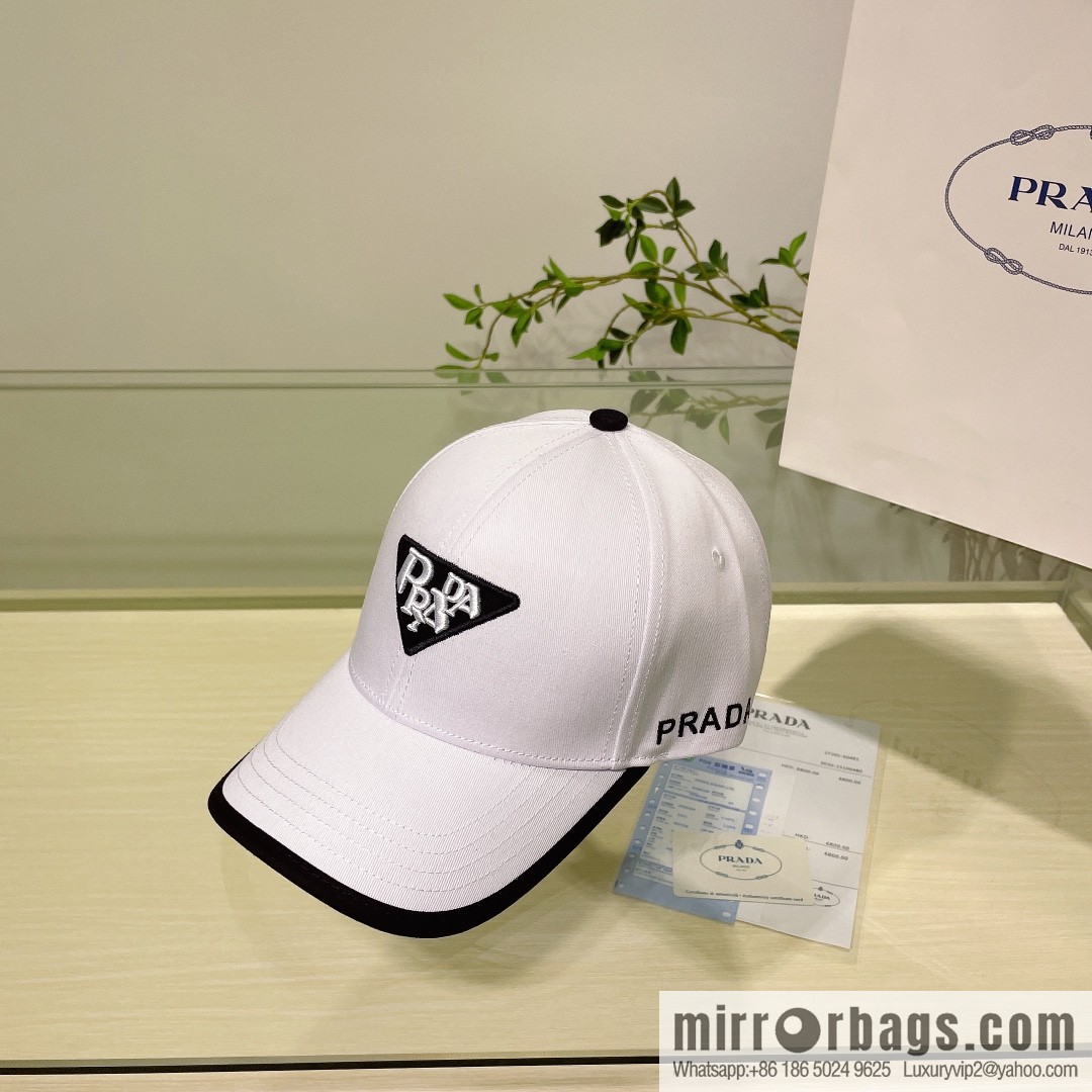 PRADA Prada new embroidered classic triangular label street cotton baseball cap