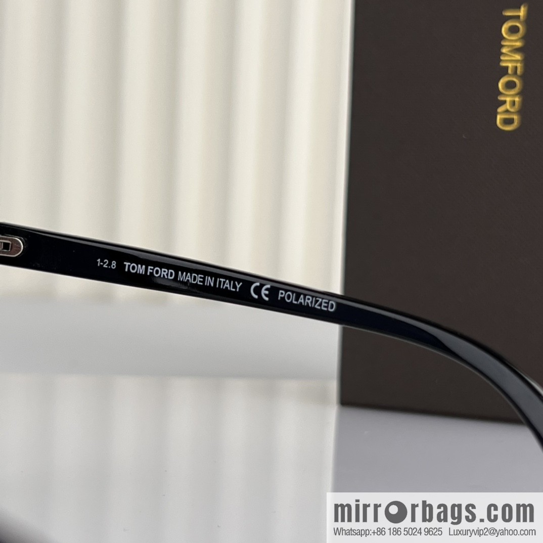 TOMFORD Tom Ford Ultra Light Frame New Sunglasses
