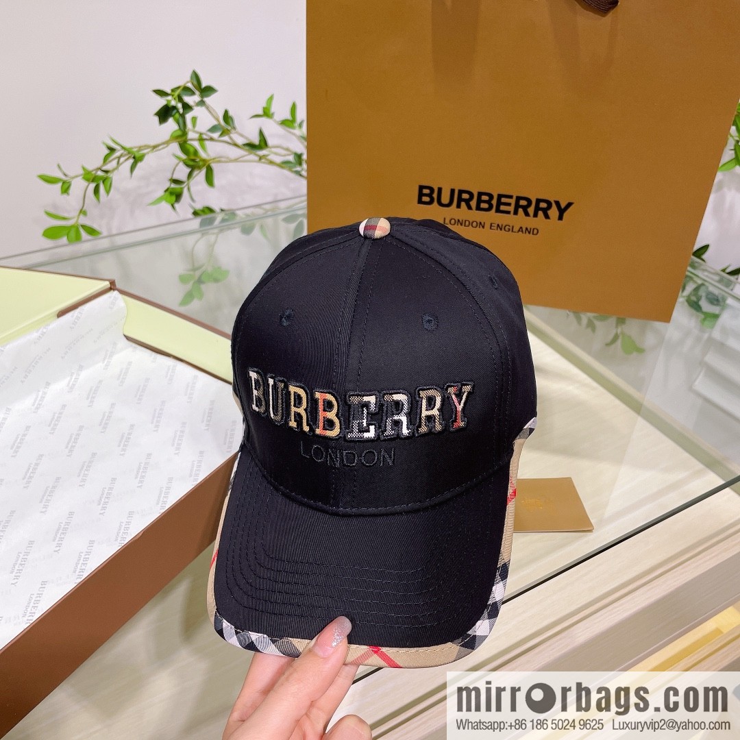 Burberry Burberry three-dimensional embroidery original baseball cap