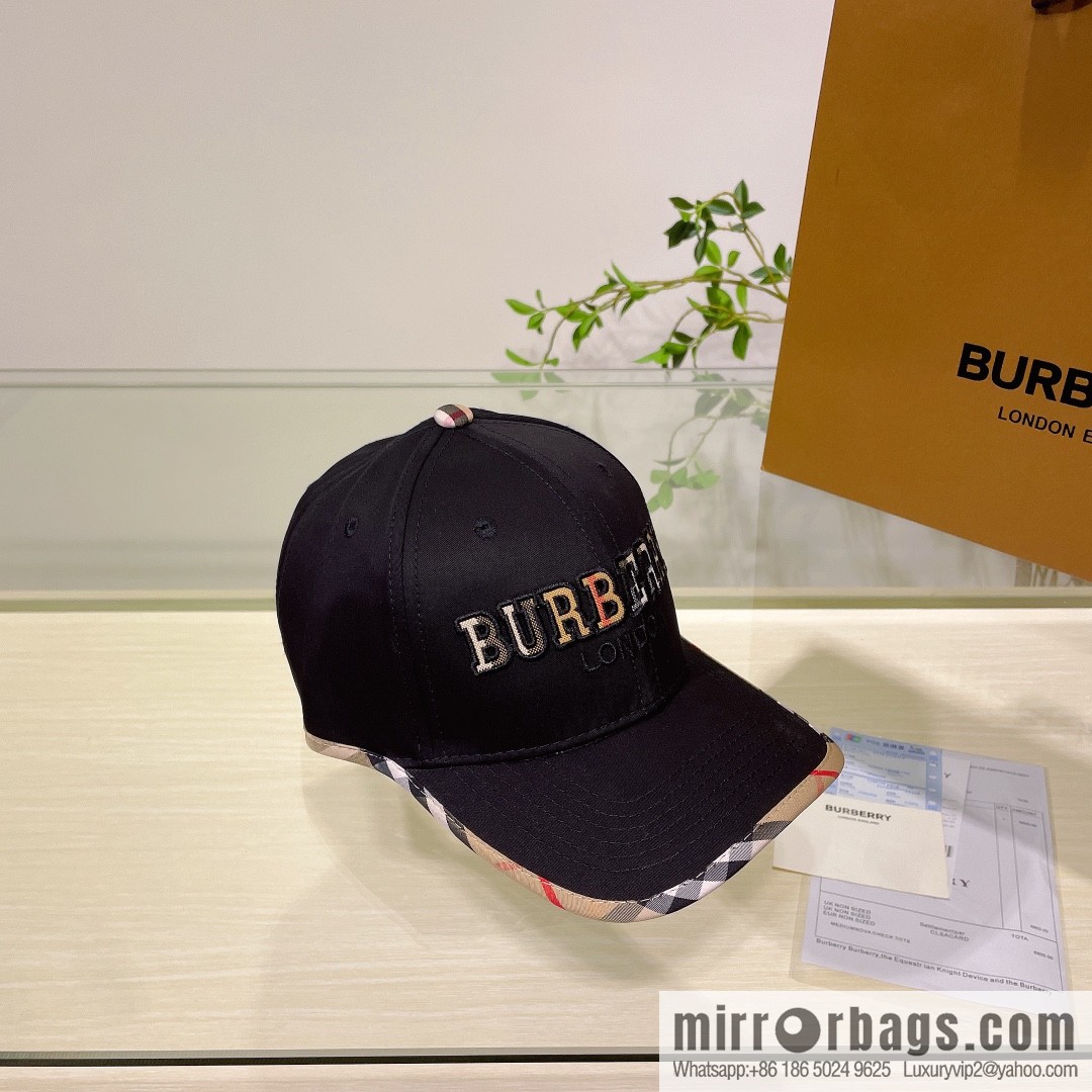 Burberry Burberry three-dimensional embroidery original baseball cap
