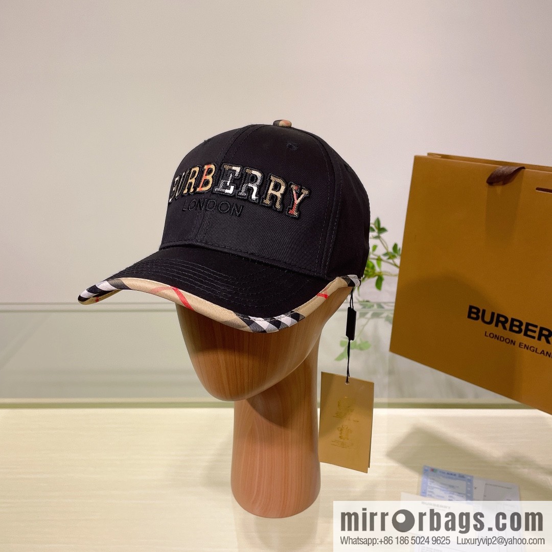 Burberry Burberry three-dimensional embroidery original baseball cap