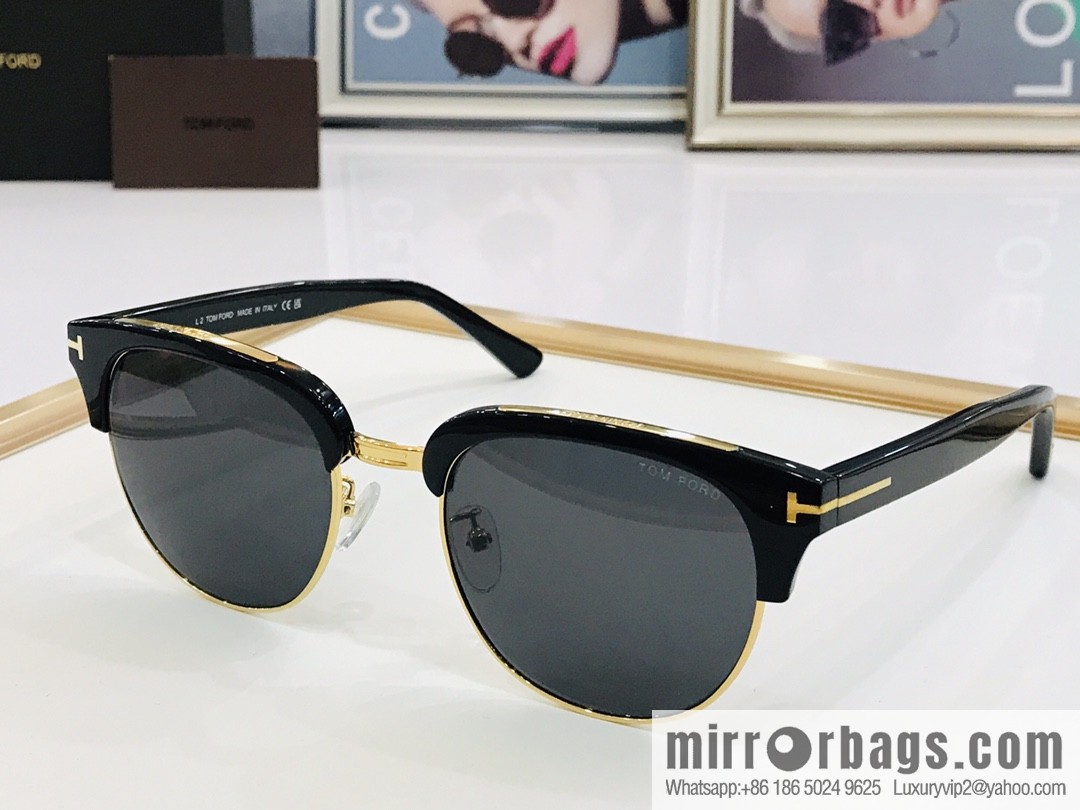 TOM FORD Ultra Light Unisex Sunglasses