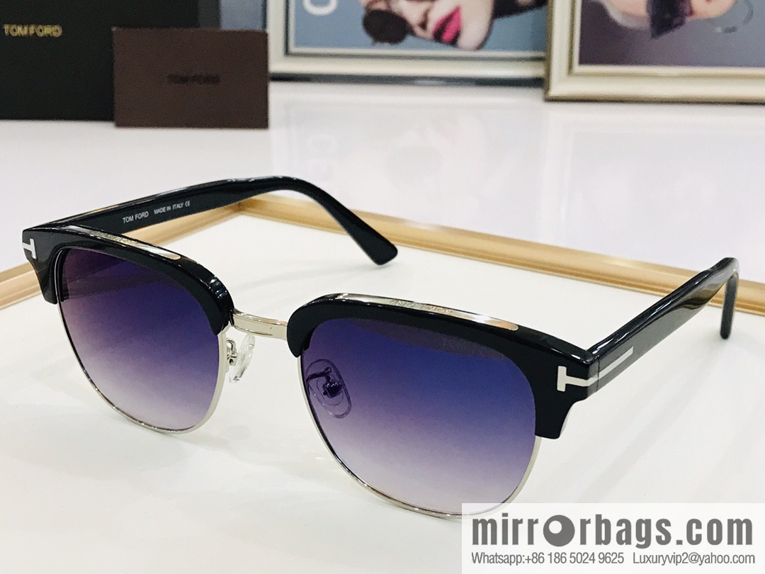 TOM FORD Ultra Light Unisex Sunglasses