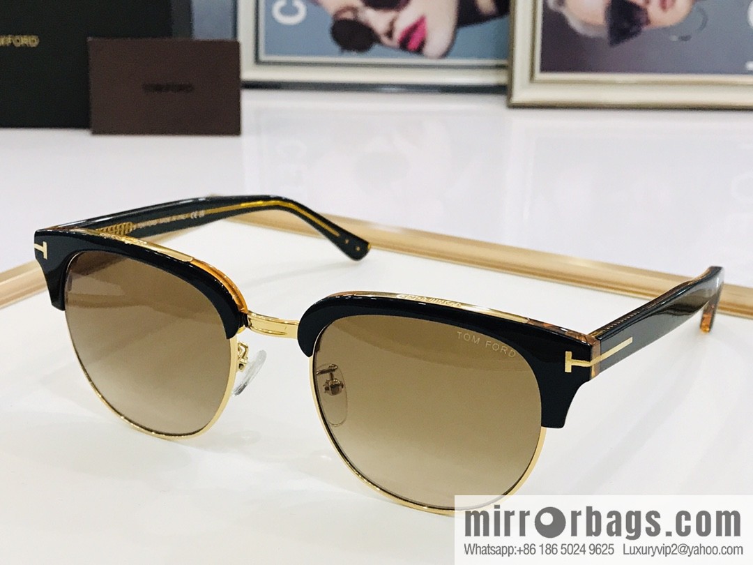 TOM FORD Ultra Light Unisex Sunglasses