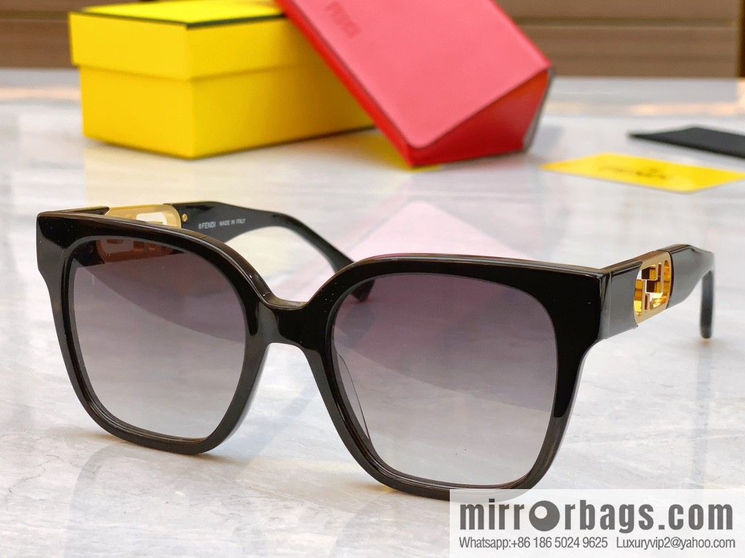 Fendi's new unisex sunglasses