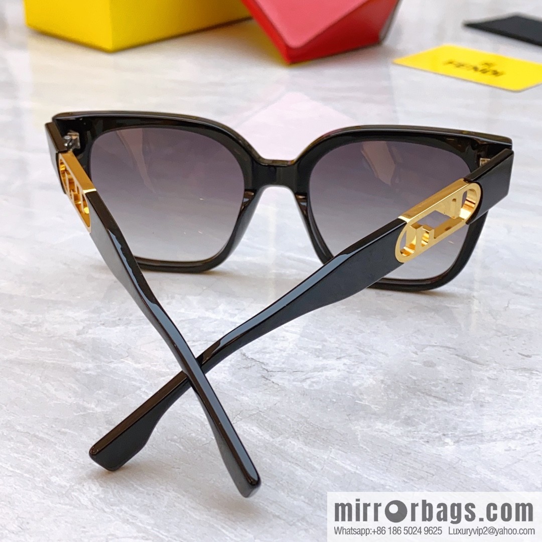 Fendi's new unisex sunglasses