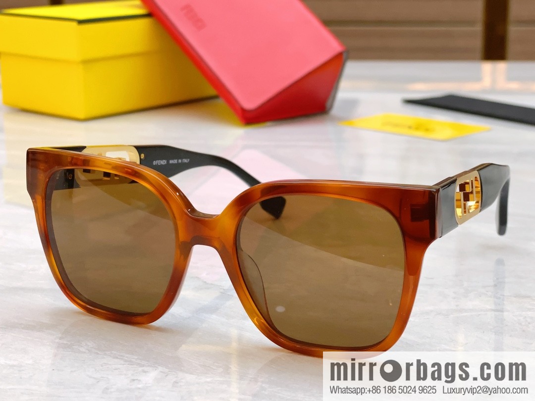 Fendi's new unisex sunglasses