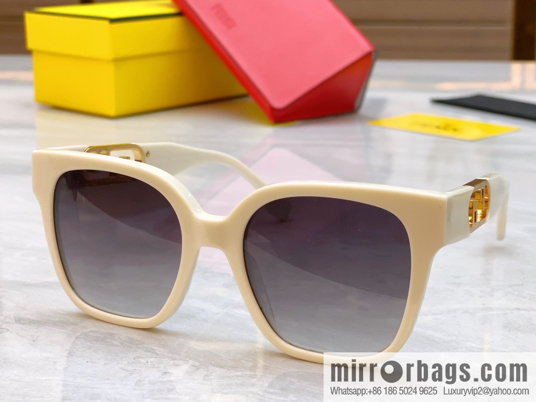 Fendi's new unisex sunglasses