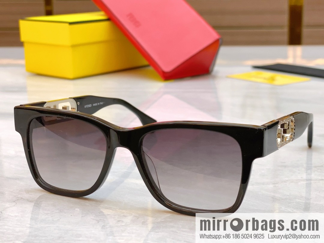Fendi's new unisex sunglasses