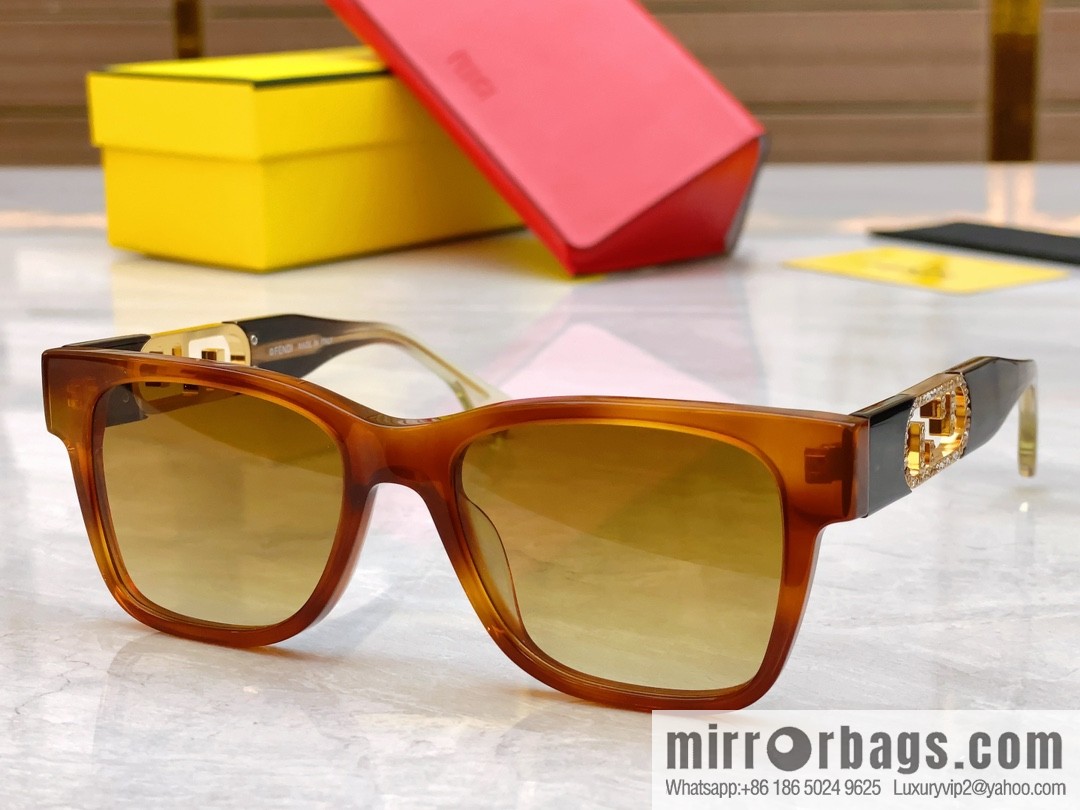 Fendi's new unisex sunglasses