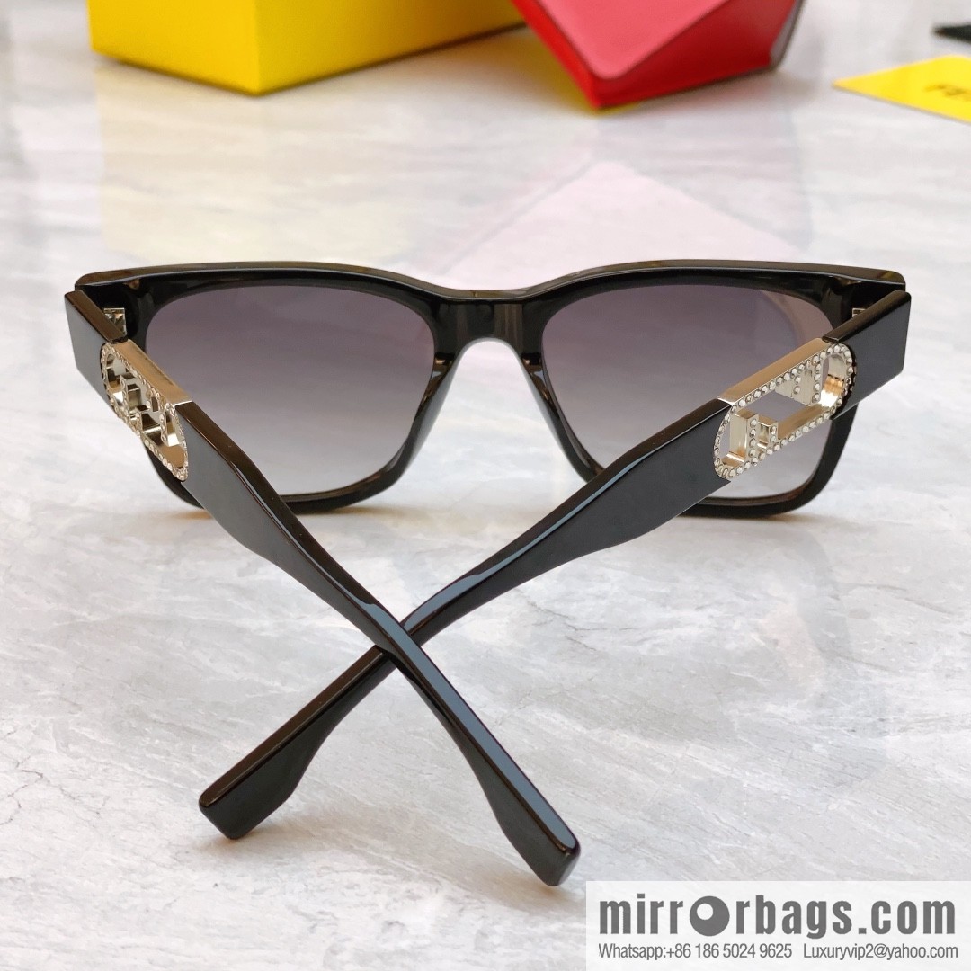 Fendi's new unisex sunglasses