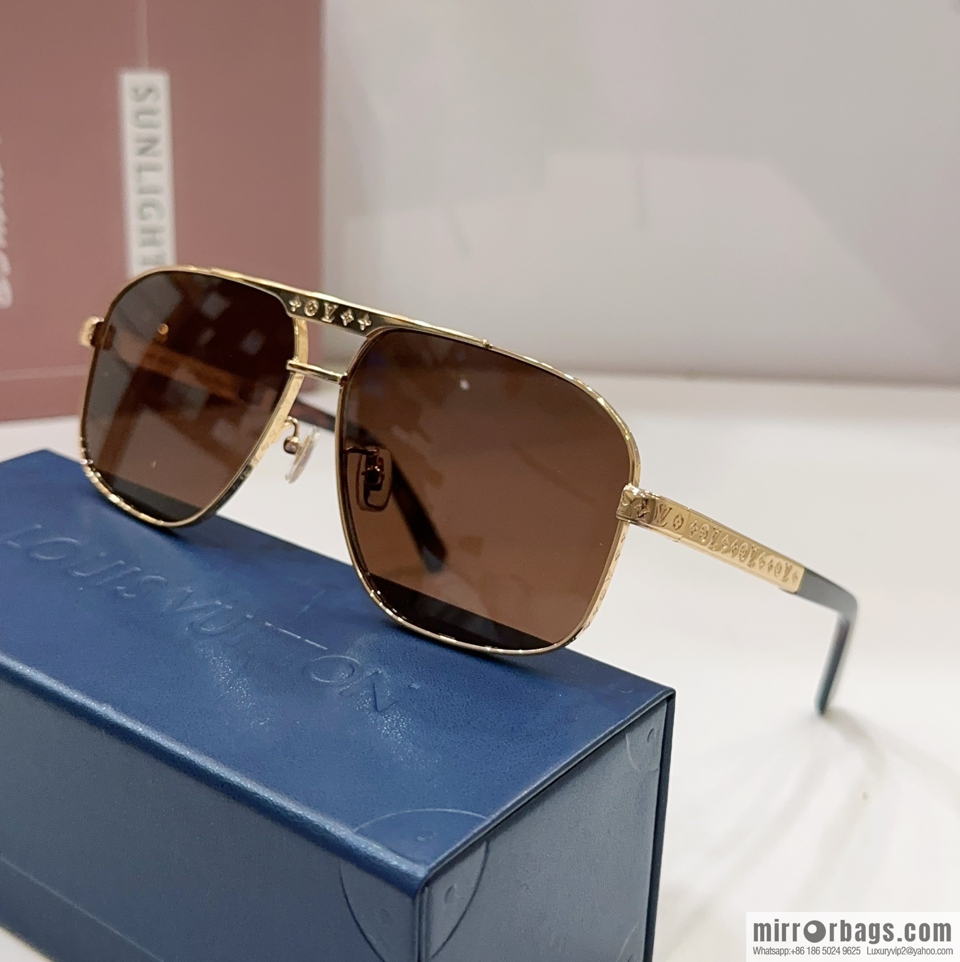 LV Louis Vuitton Square Unisex Sunglasses