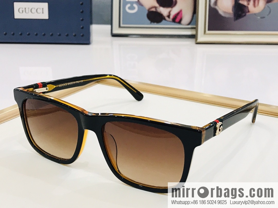 GUCCI Gucci Perfect Plate Frame Unisex Sunglasses