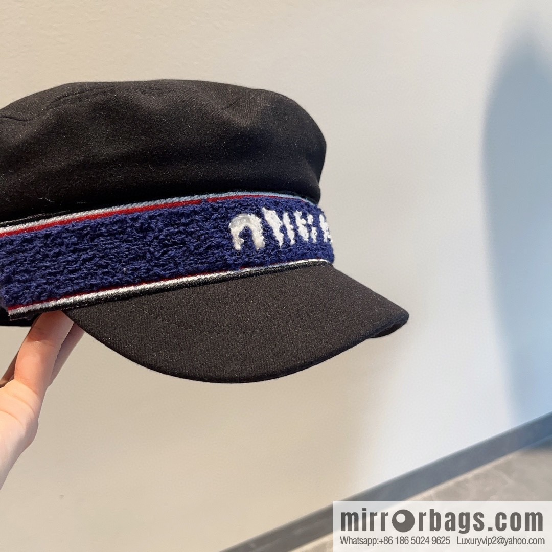 Miu miumiu duck tongue military cap