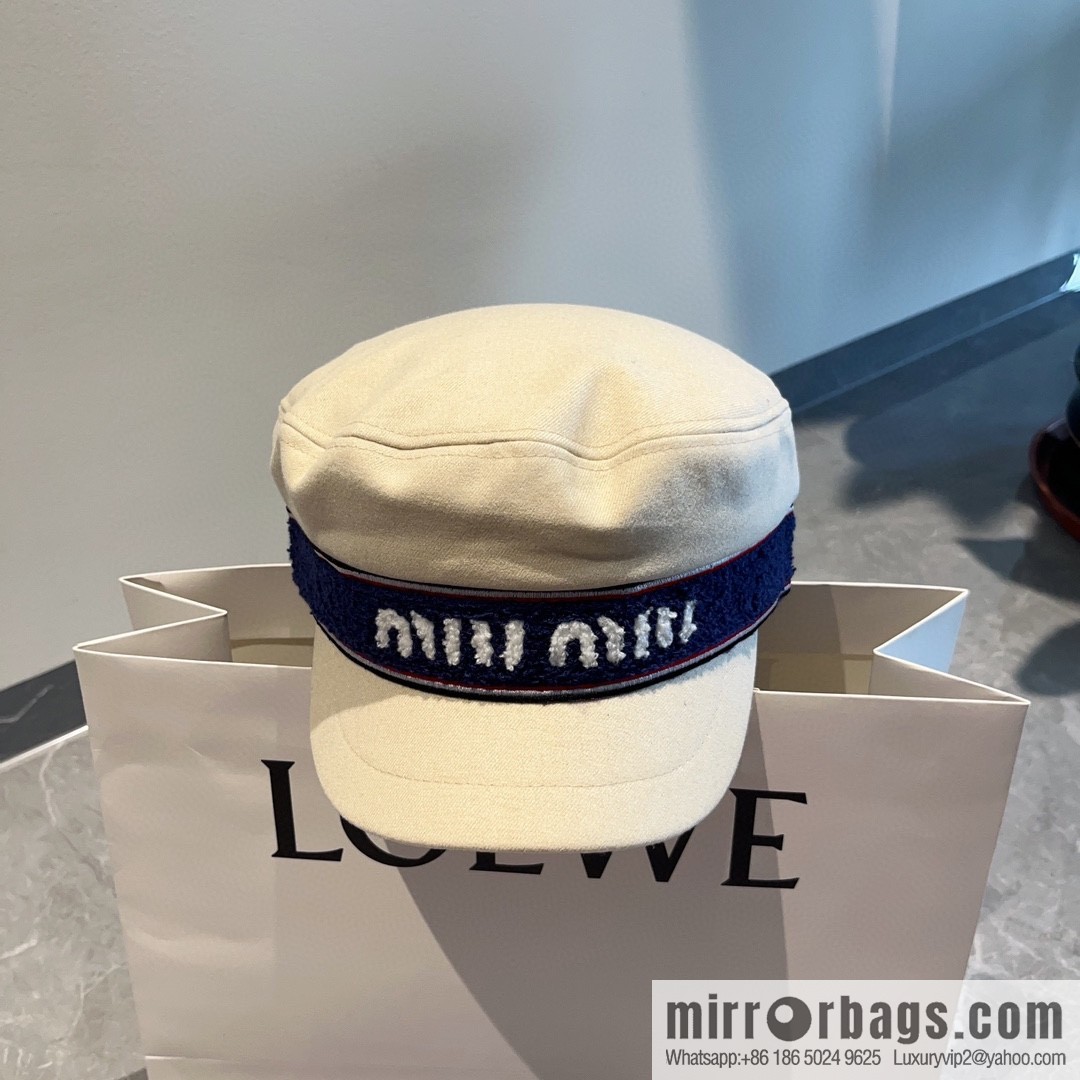 Miu miumiu duck tongue military cap