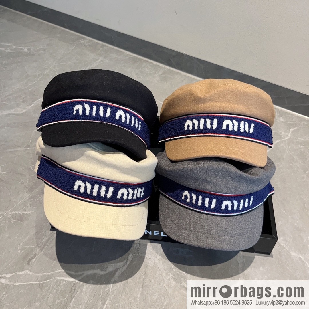 Miu miumiu duck tongue military cap