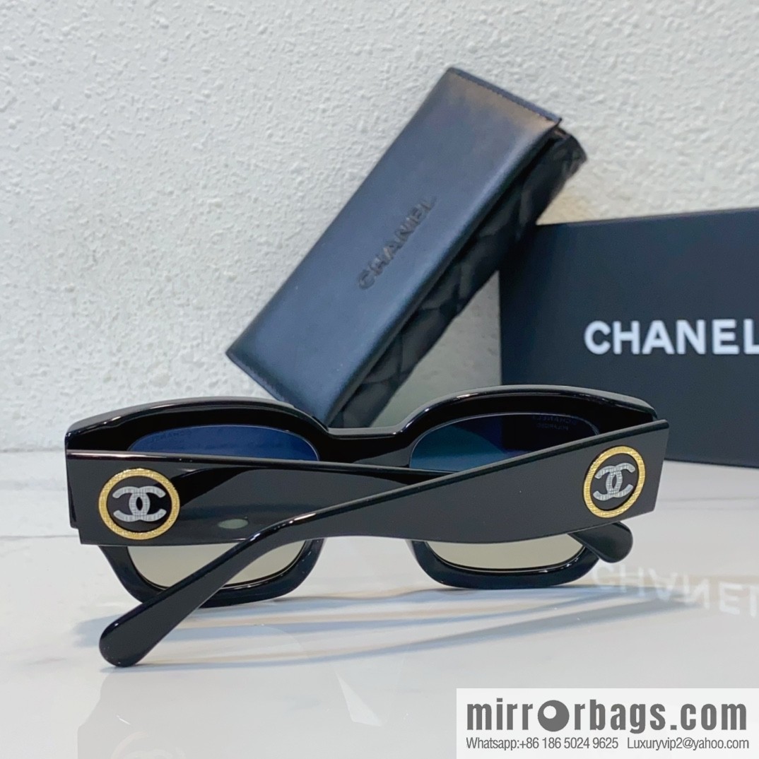 Chanel nylon polarized lens sunglasses