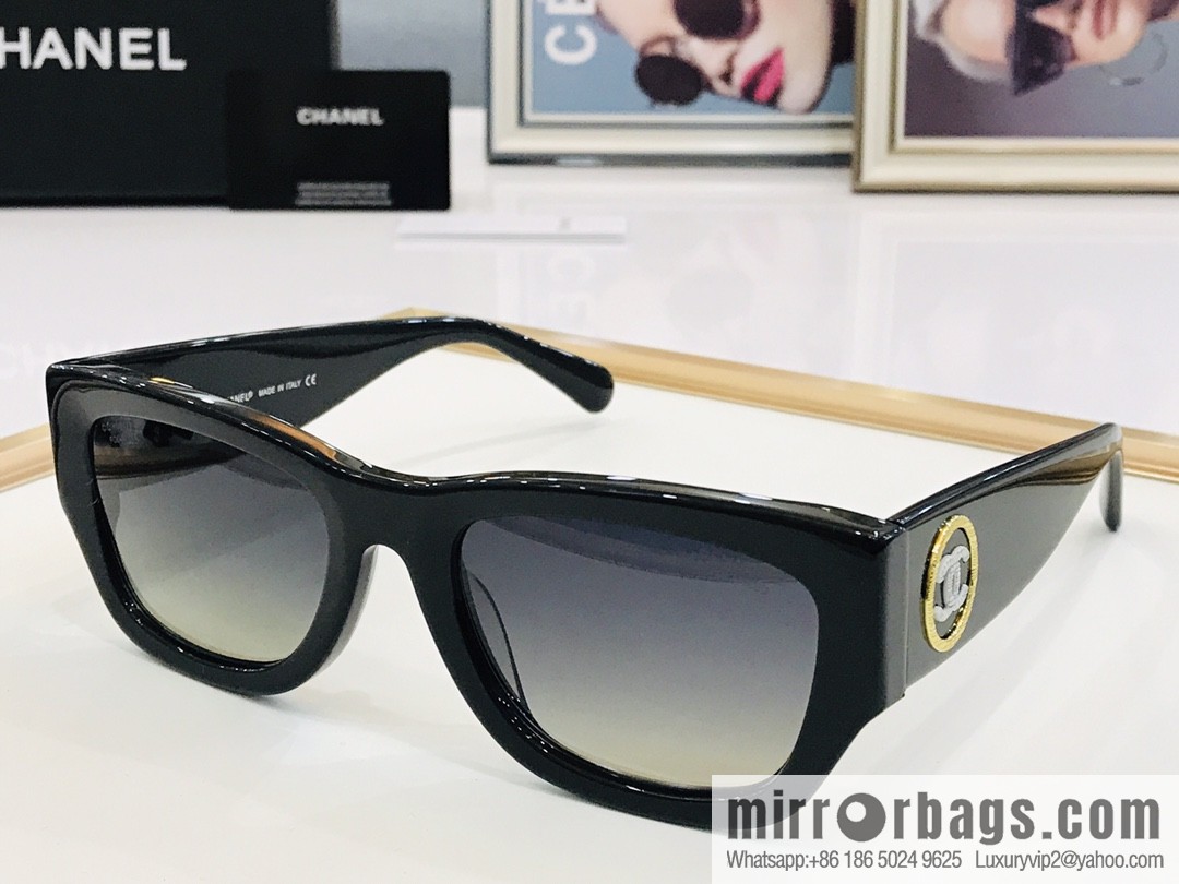Chanel Polarized Lenses Unisex Sunglasses