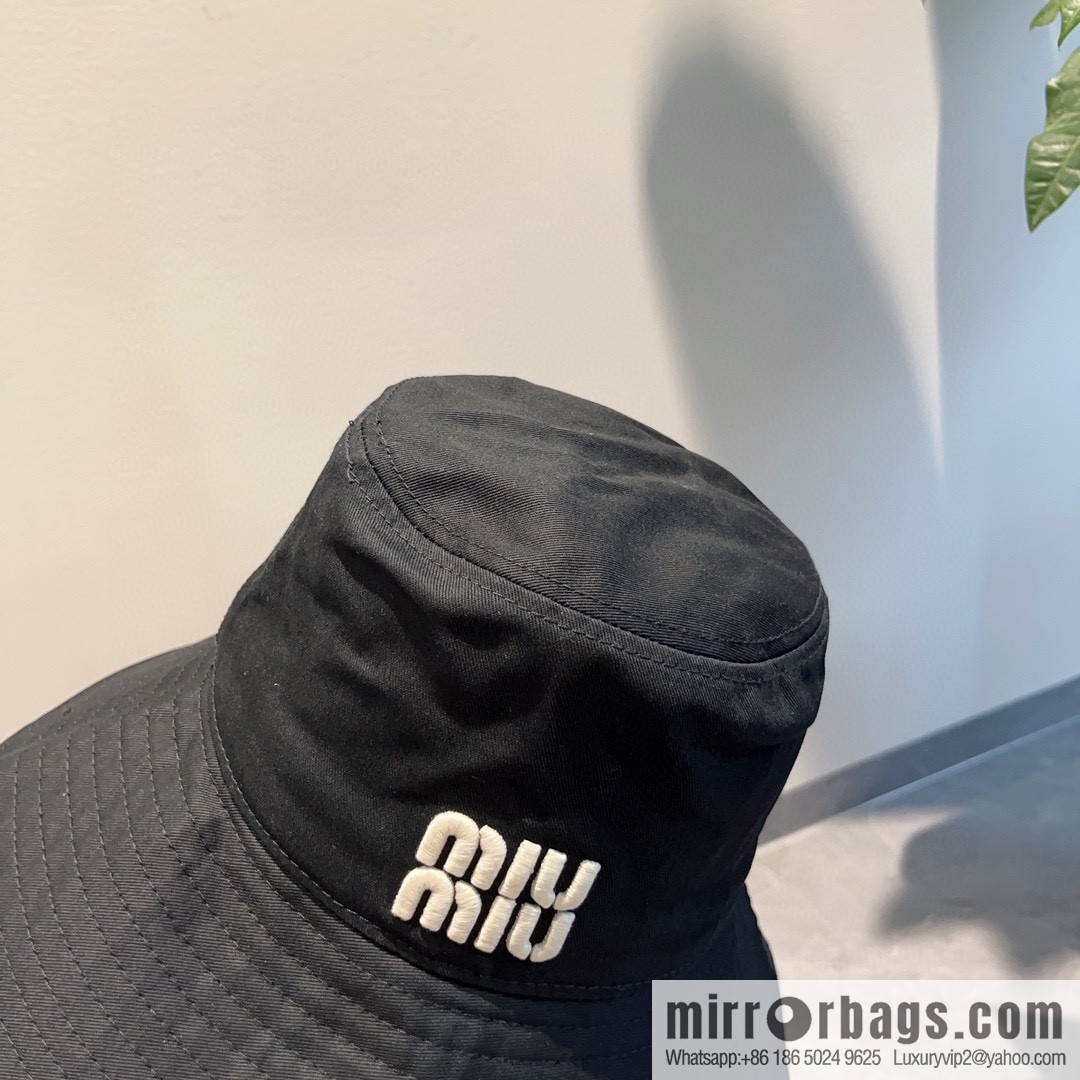 Miumiu bucket hat
