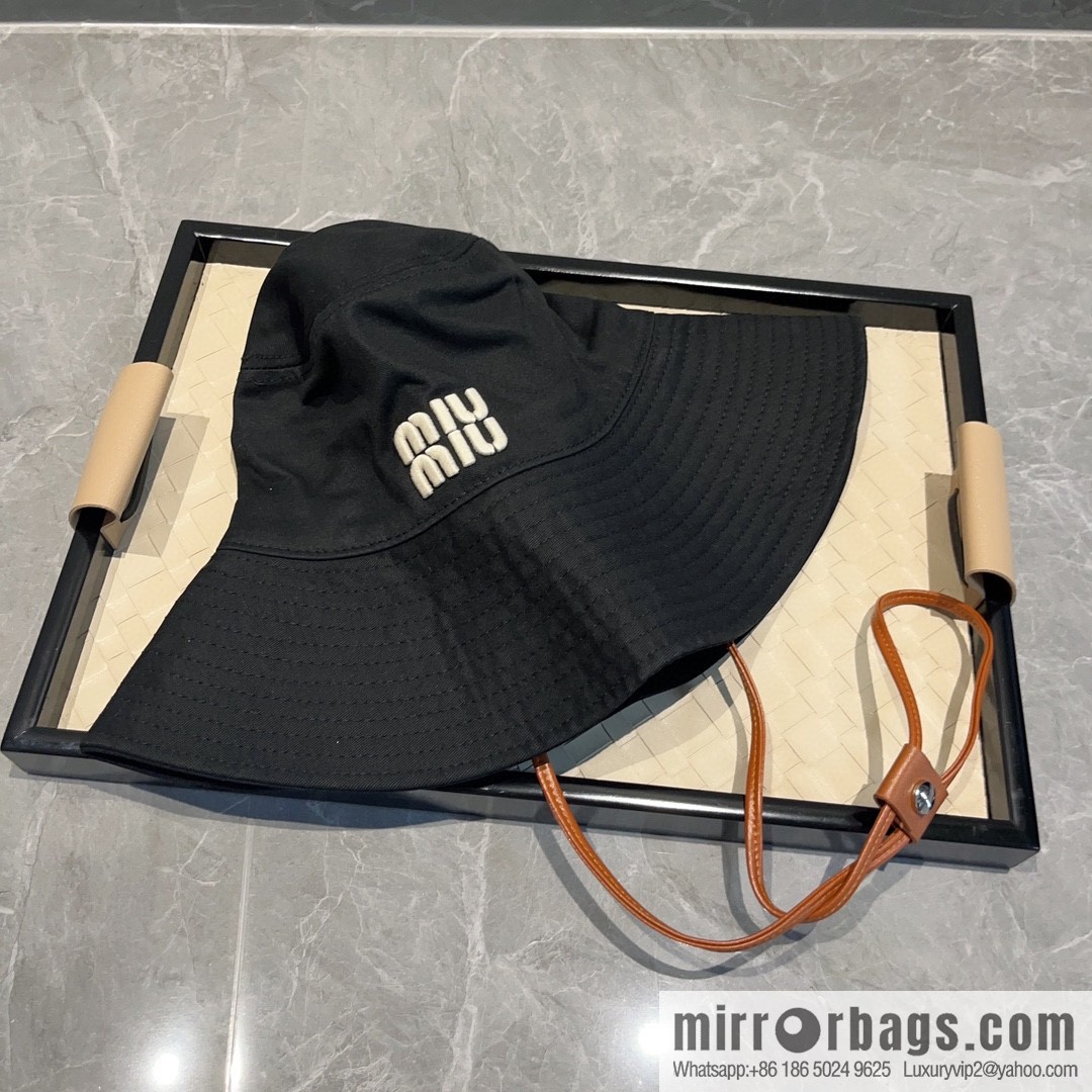 Miumiu bucket hat