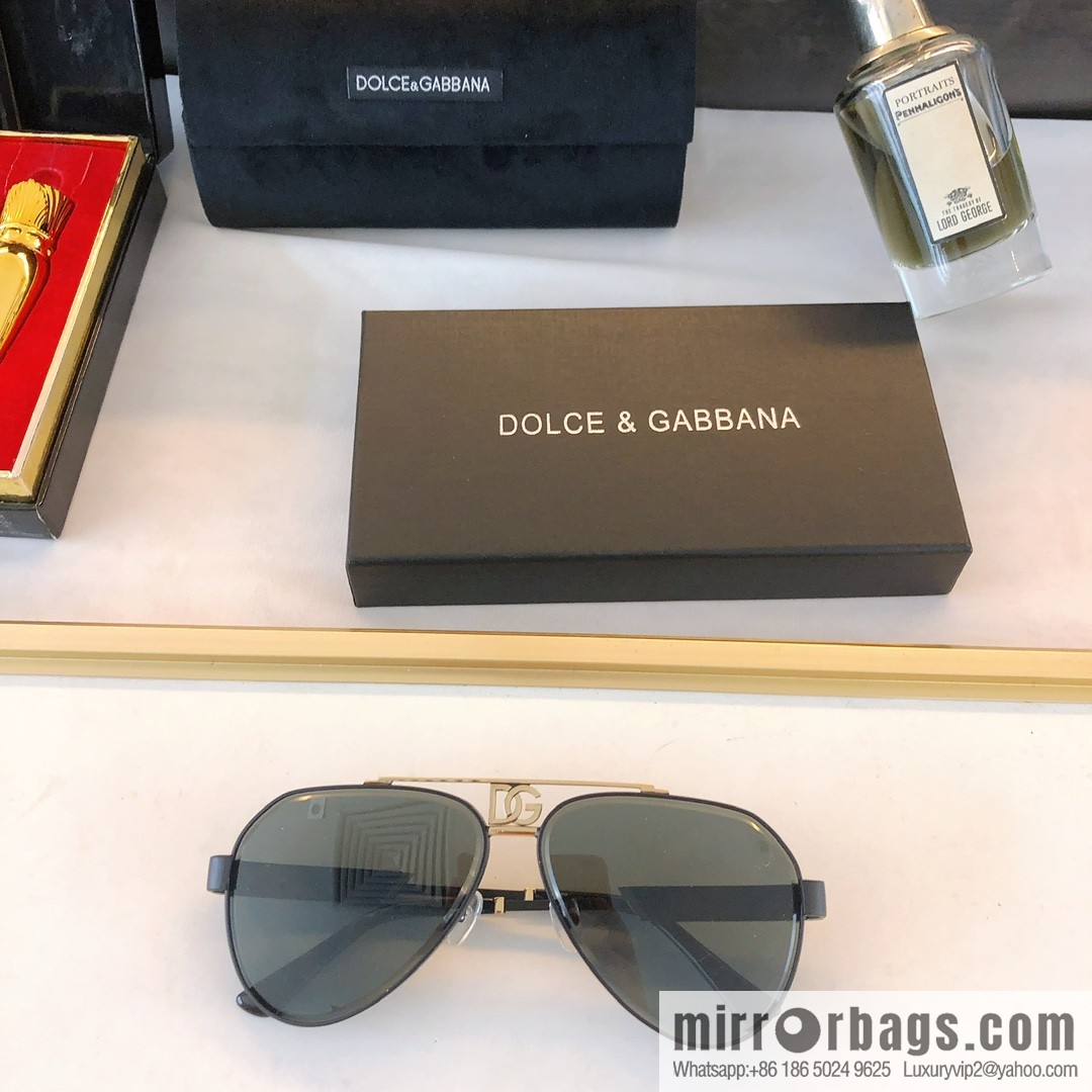 DOLCE & GABBANA Dolce & Gabbana toad-shaped unisex sunglasses