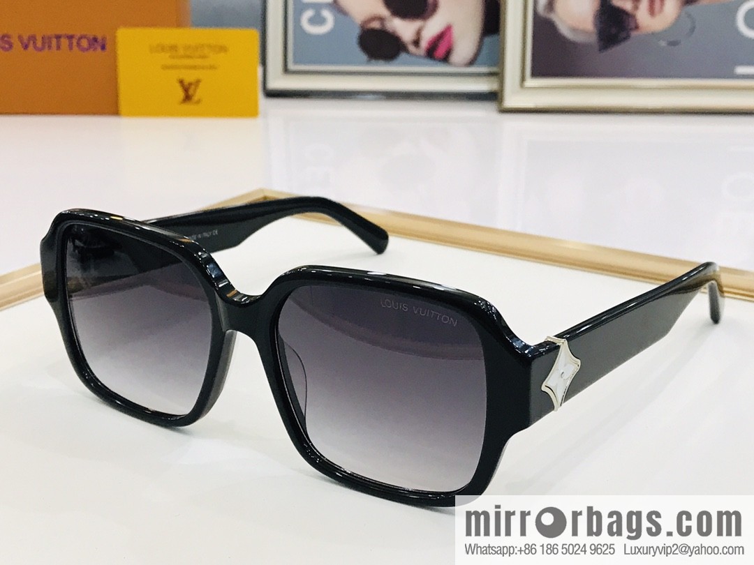 LV Louis Vuitton Plate Frame Unisex Sunglasses