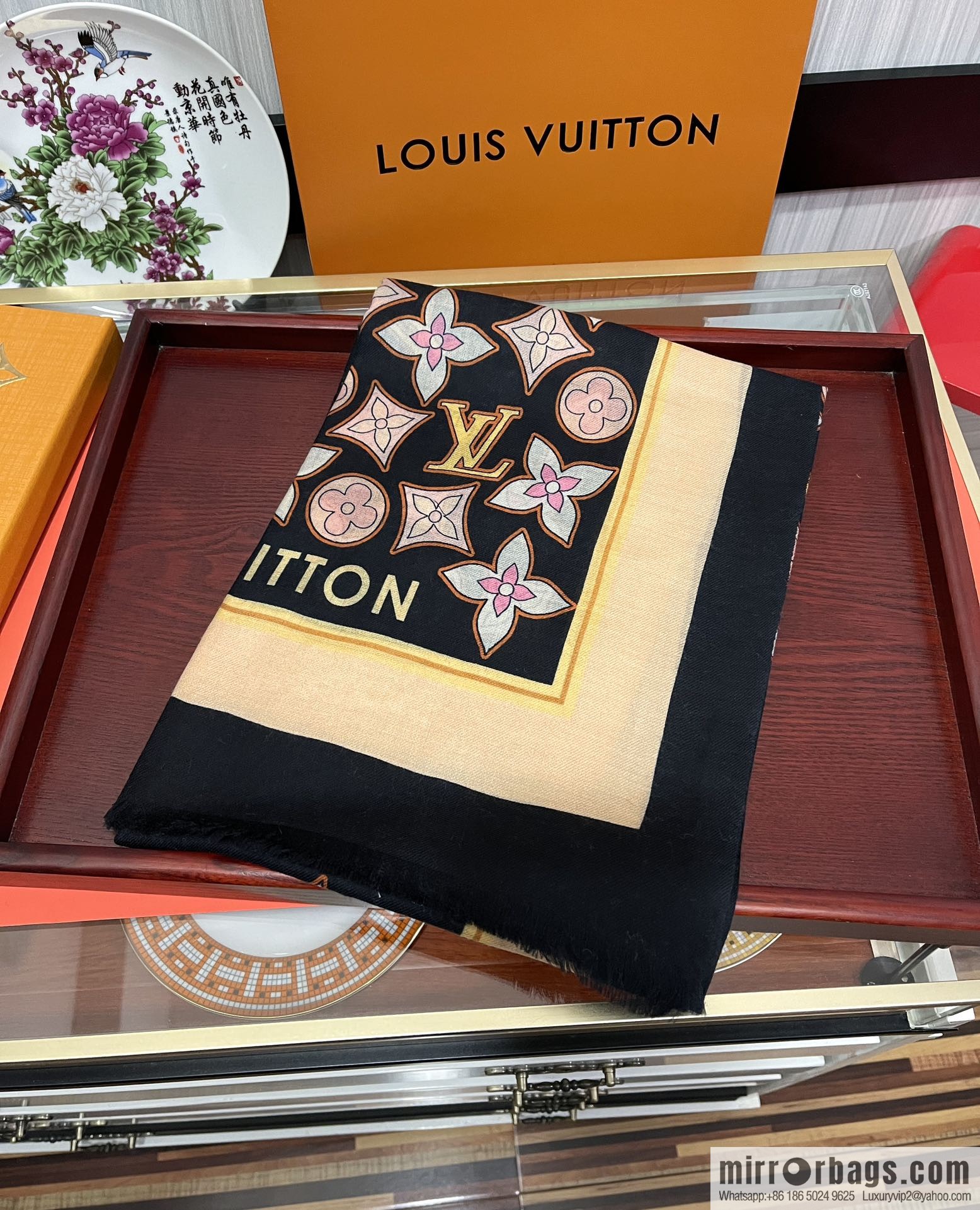 LV Louis Vuitton 300 cashmere long towels