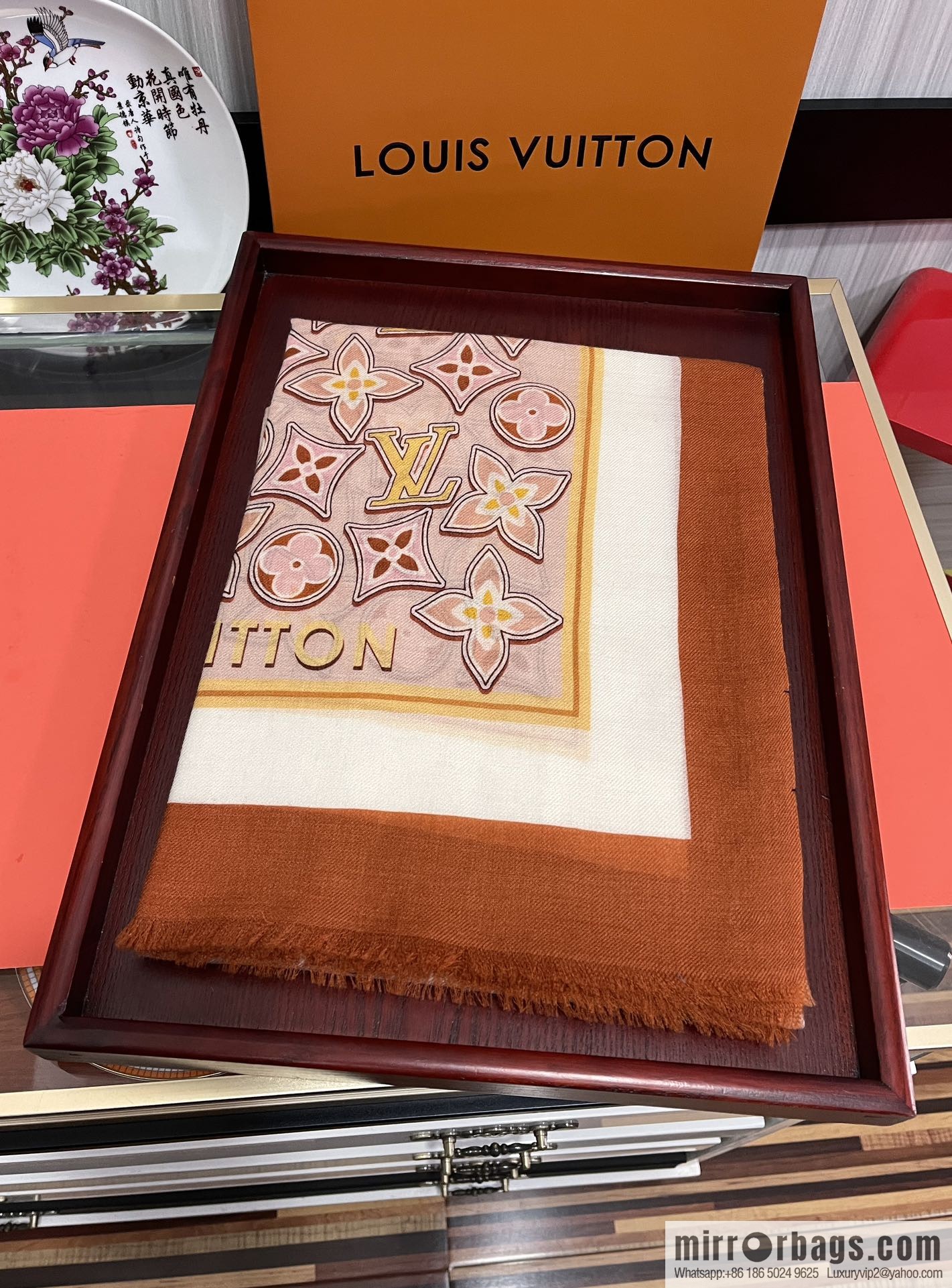 LV Louis Vuitton 300 cashmere long towels
