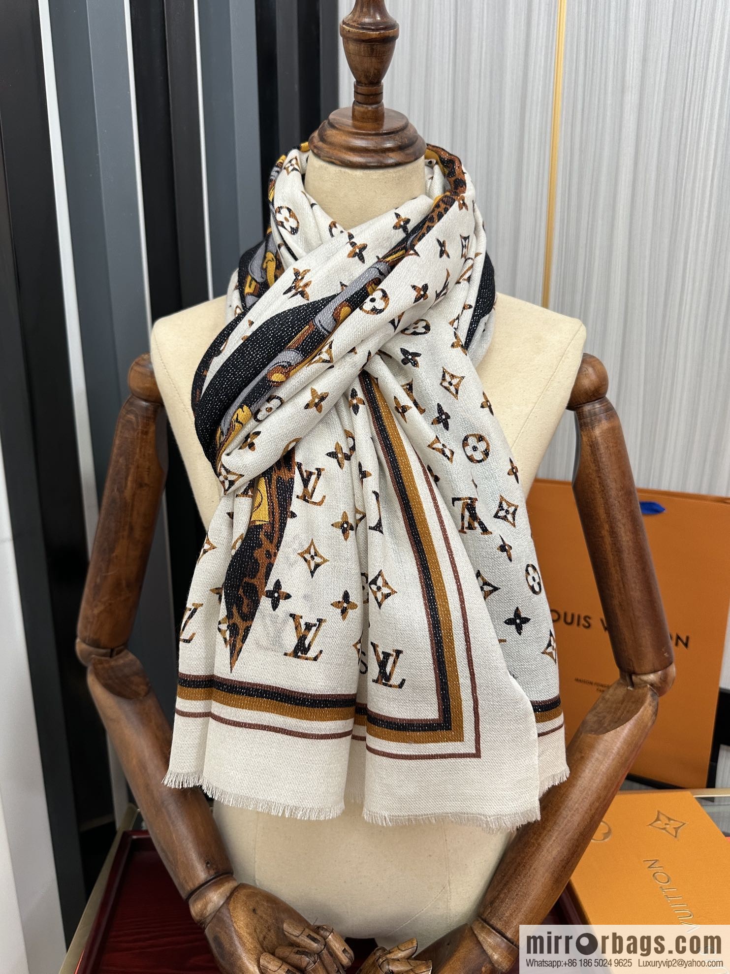 LV Louis Vuitton 2023 latest cashmere long towel